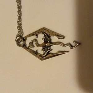 💙 12" metal skyrim themed necklace